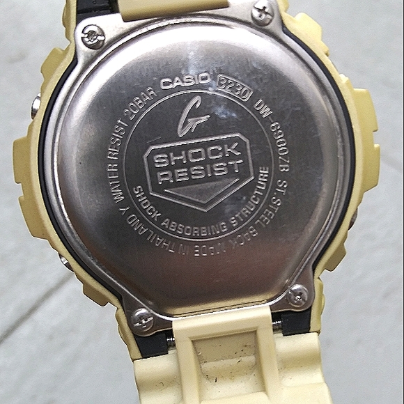 Casio G-Shock Rare DW6900ZB-9 Men's Tan Digital Wrist Watch DW6900 - Picture 6 of 6